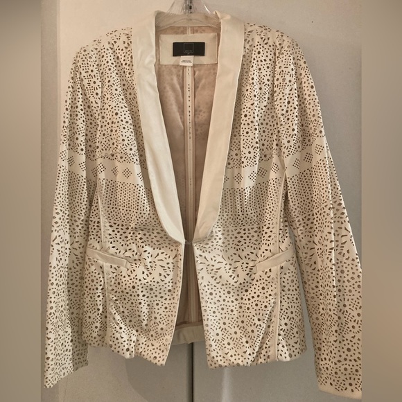 Dolce Vita ivory faux leather perforated blazer - Picture 1 of 4